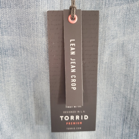 Torrid Lean Jean Crop Jeans - Picture 3 of 4